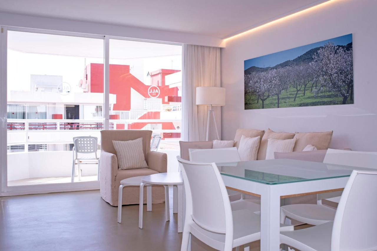 Apartamentos Llobet Ibiza Dış mekan fotoğraf