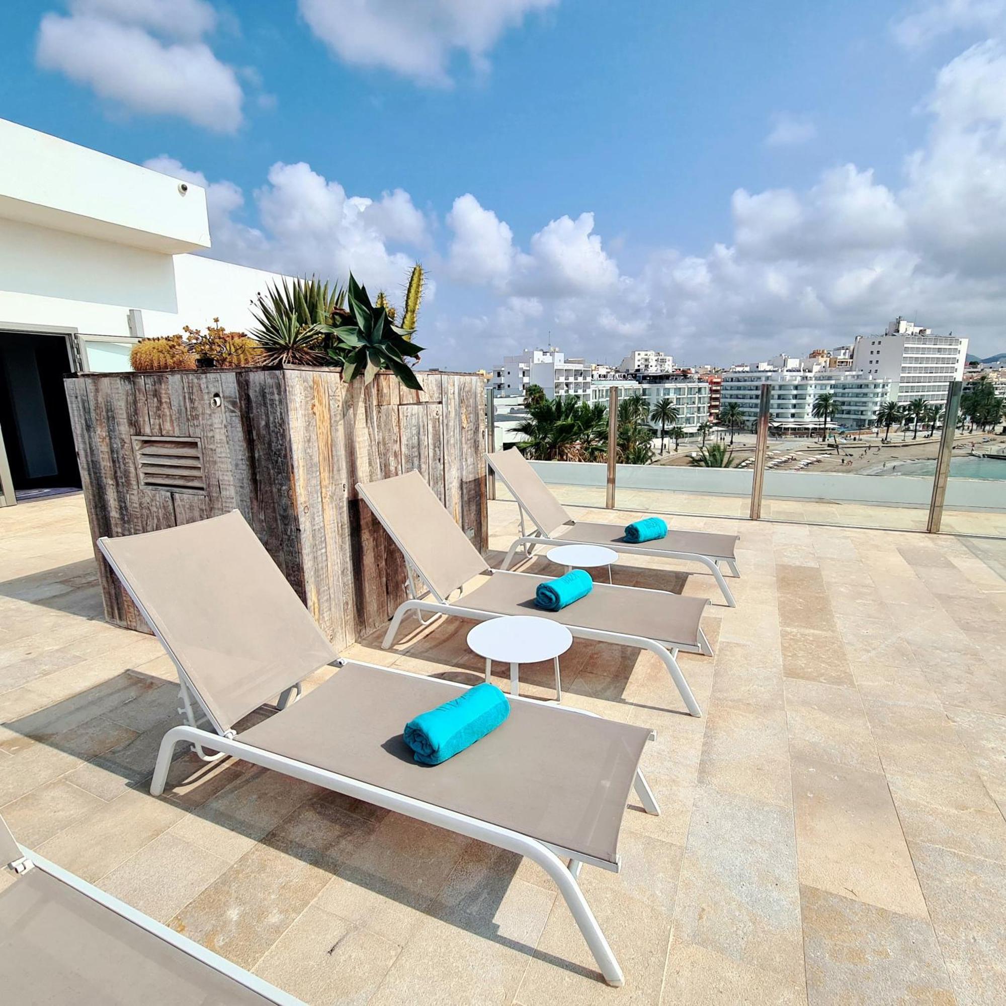 Apartamentos Llobet Ibiza Dış mekan fotoğraf