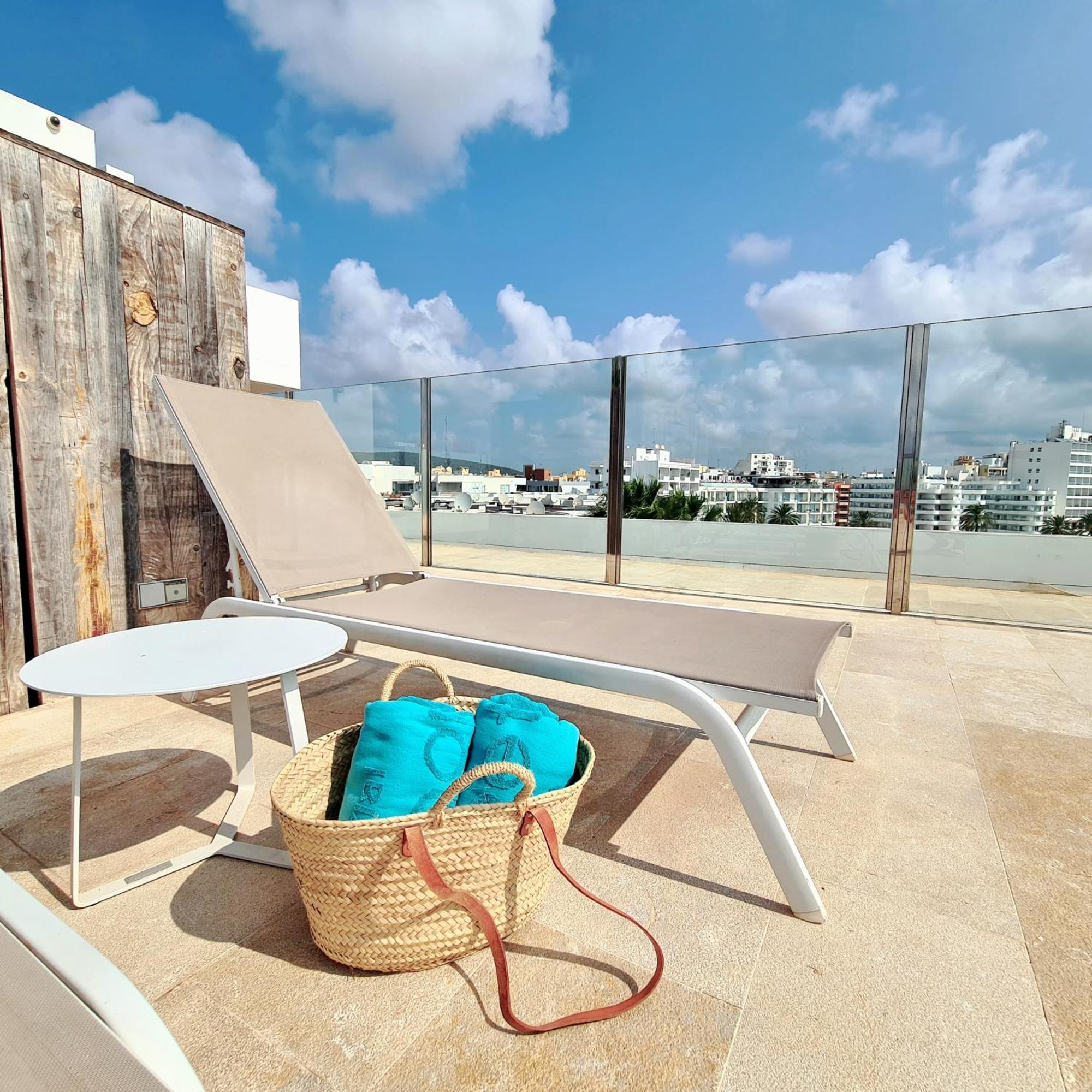 Apartamentos Llobet Ibiza Dış mekan fotoğraf