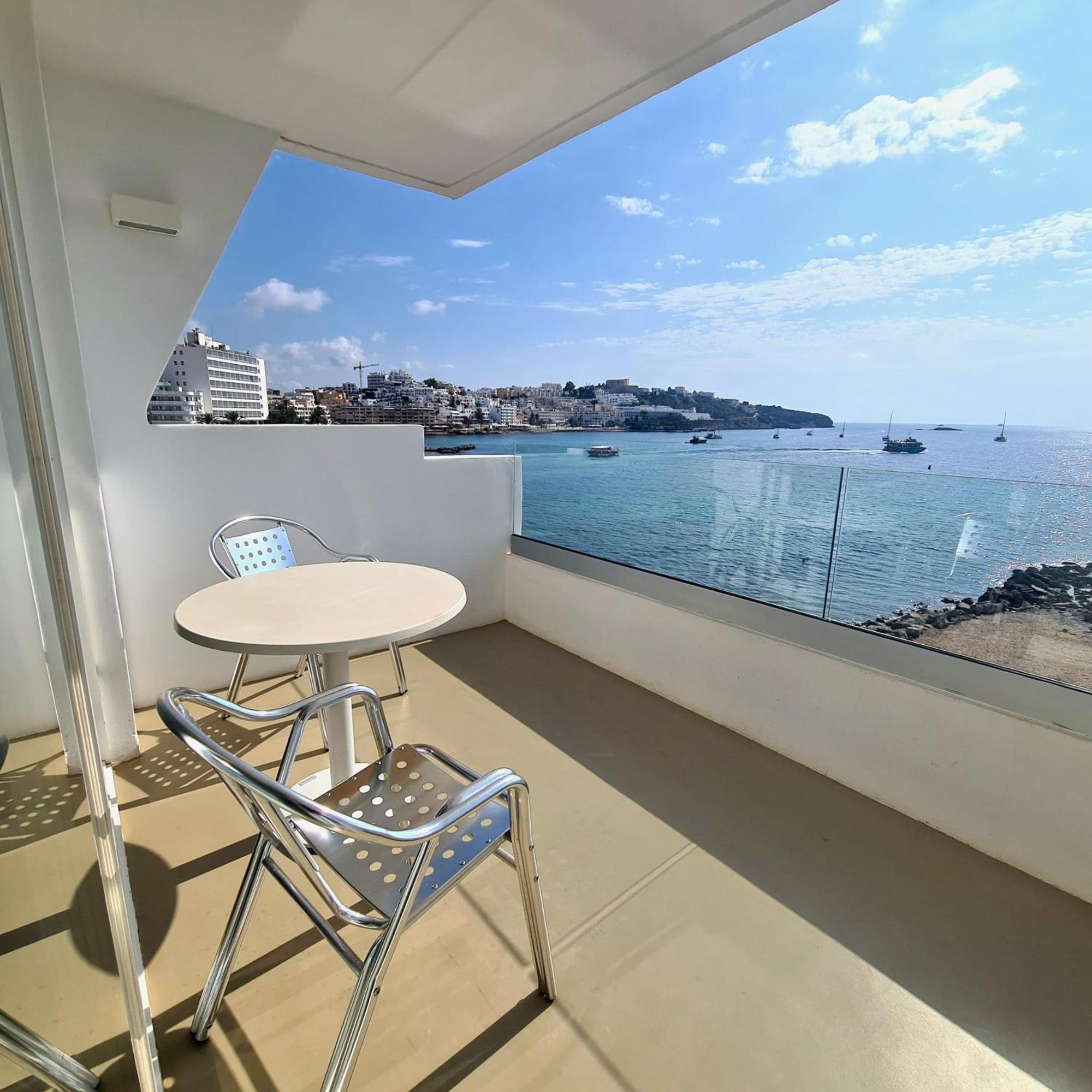Apartamentos Llobet Ibiza Dış mekan fotoğraf
